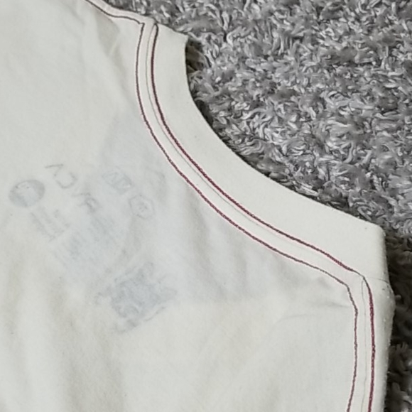 GC🔥 RVCA V Cut T-shirt - Picture 7 of 7